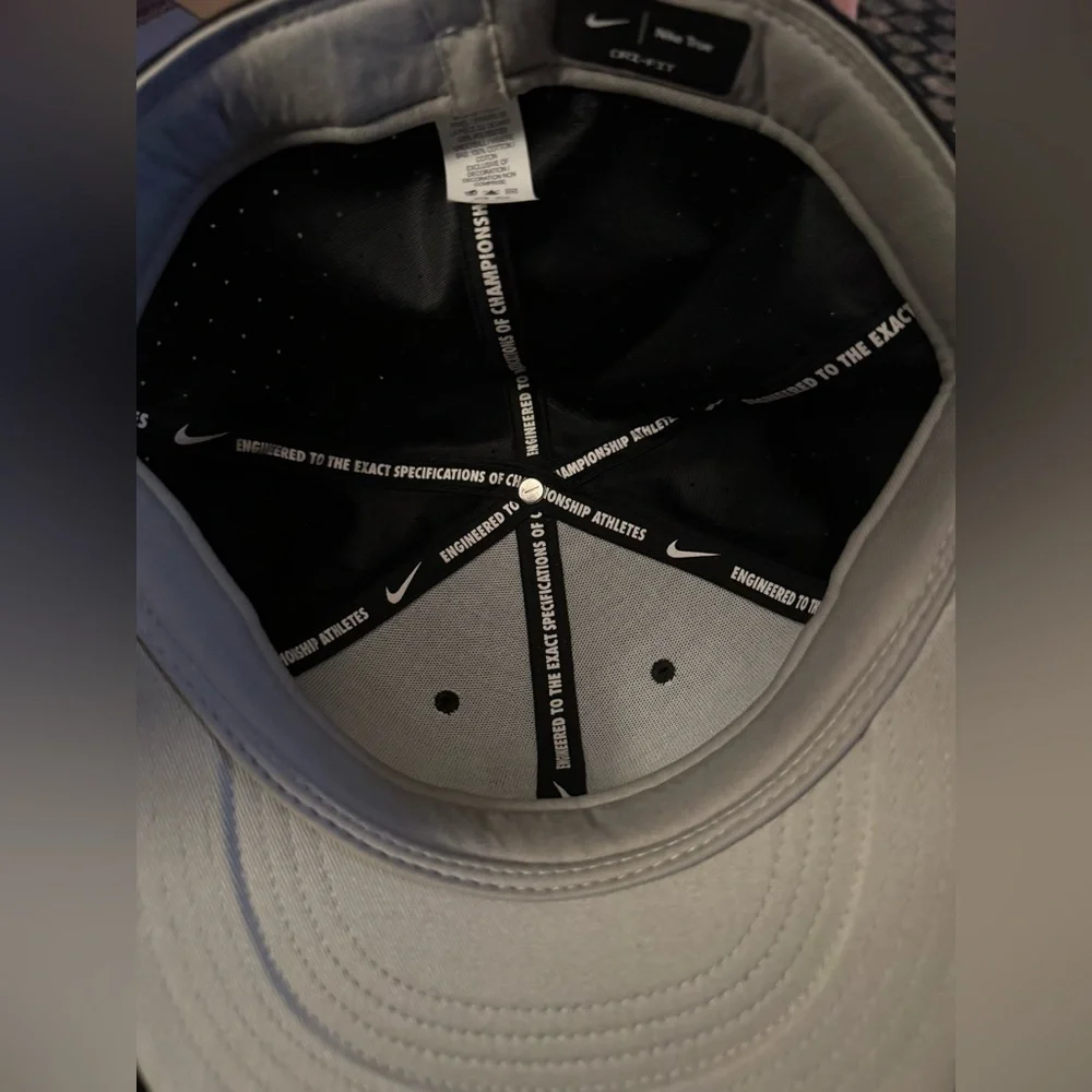 Nike Black Florida Gators Nike-True Dry FitPerformance True Fitted Hat 7 3/4